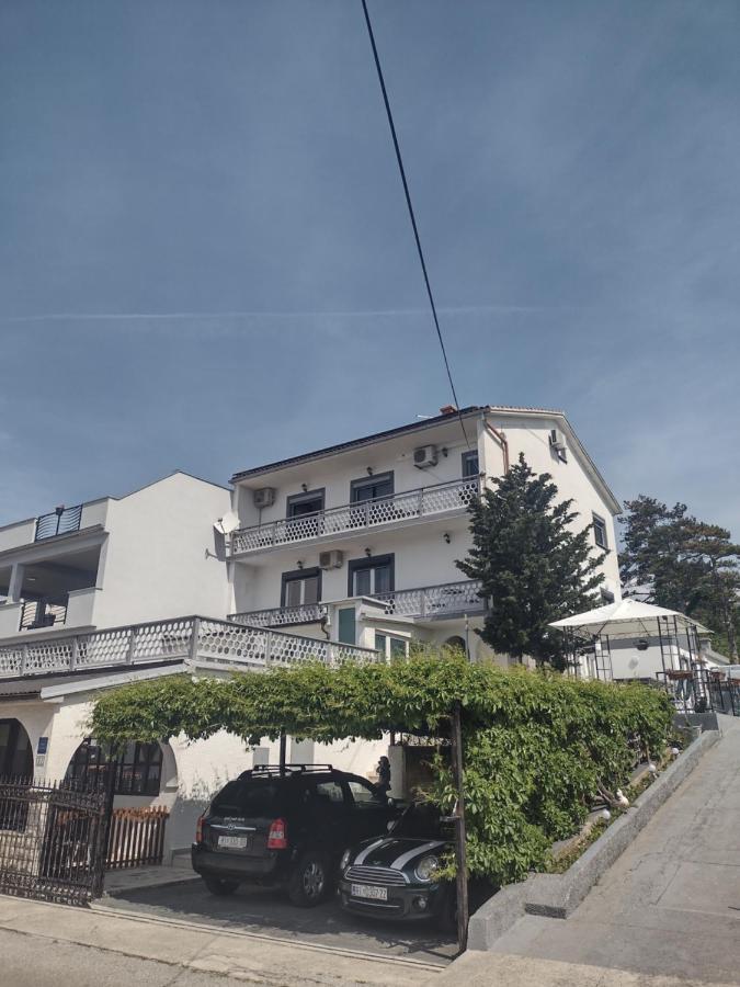 Apartments Vita 노비비노돌스키 외부 사진