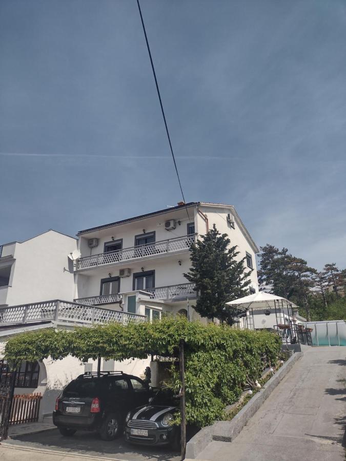 Apartments Vita 노비비노돌스키 외부 사진